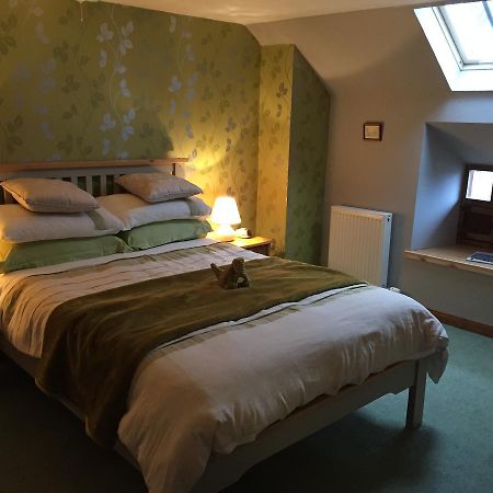 ลอดจ์ แอท ลอคไซด์ Bed & Breakfast Bridgend of Lintrathen ภายนอก รูปภาพ