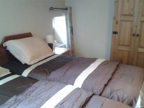 ลอดจ์ แอท ลอคไซด์ Bed & Breakfast Bridgend of Lintrathen ภายนอก รูปภาพ